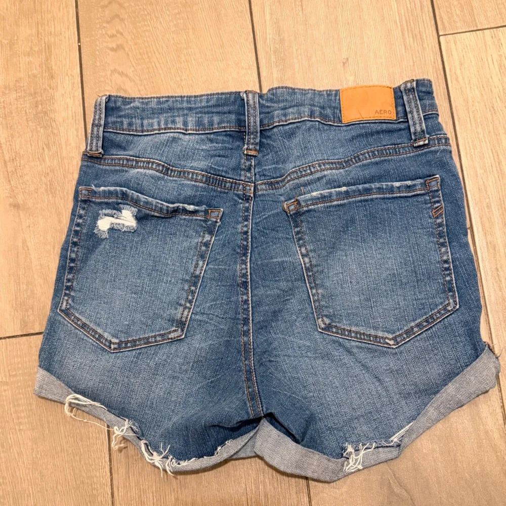 AERO High-Rise Distressed Denim Women's Shorts - Blue - Picture 2 of 4